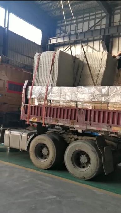 斜管發貨現場 斜管發貨現場